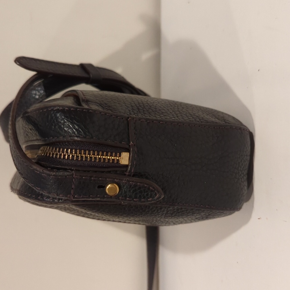 Fossil Gemma Pebbled Leather Crossbody Camera Bag In Black - Picture 6 of 14